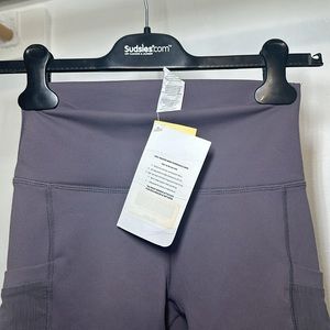 Fabletics High-Waisted Mesh Powerhold Capri Size XXS